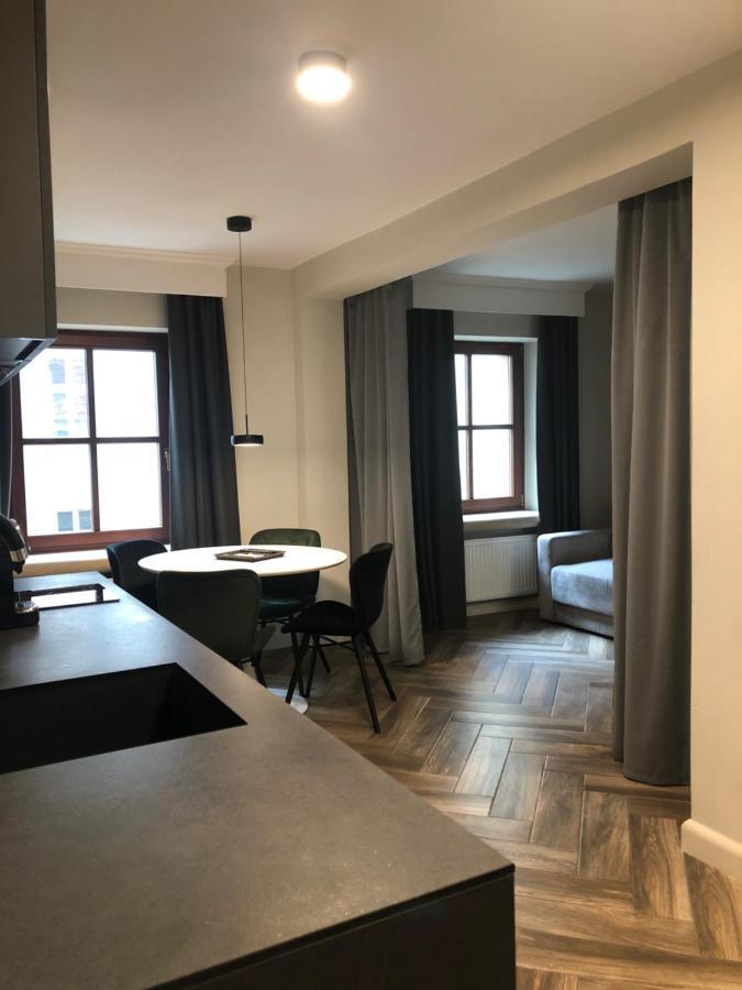 Arte-Locum Apartamenty Przy Rynku Wroclaw Luaran gambar