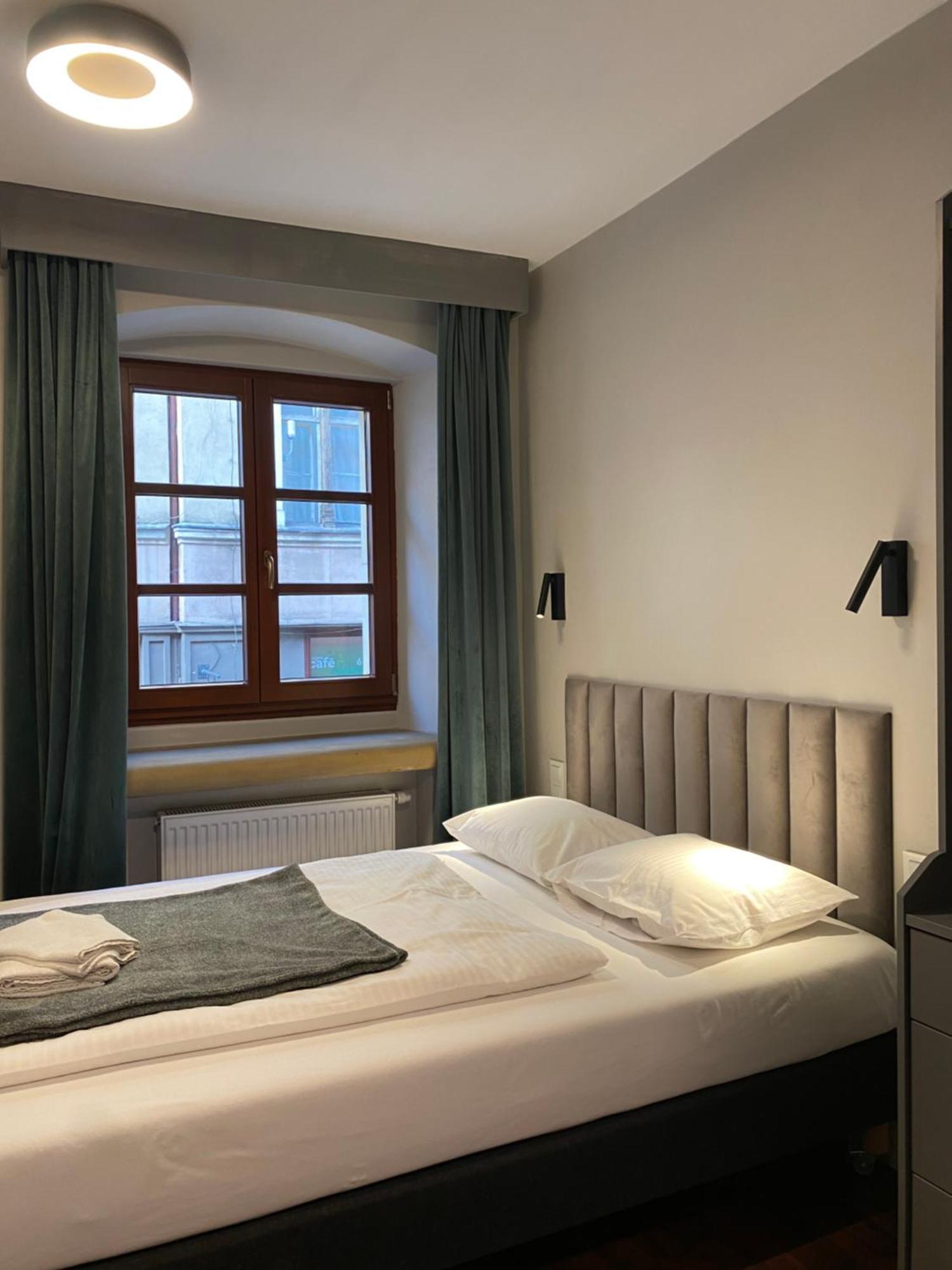 Arte-Locum Apartamenty Przy Rynku Wroclaw Luaran gambar
